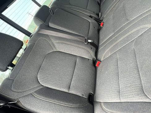 Used 2019 RAM 1500 Big Horn AWD/4WD image 18