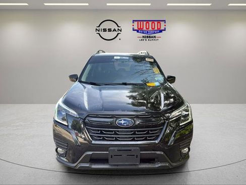 Used 2022 Subaru Forester Premium AWD/4WD image 6
