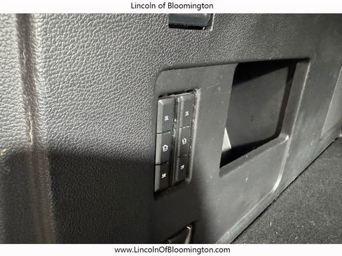 Used 2019 Lincoln Navigator L Reserve image 25