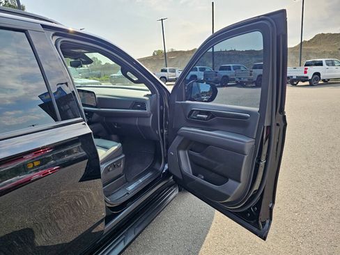 Used 2025 Chevrolet Tahoe RST w/ RST Capability Package AWD/4WD image 31