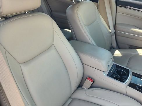 Used 2014 Chrysler 300 RWD image 27