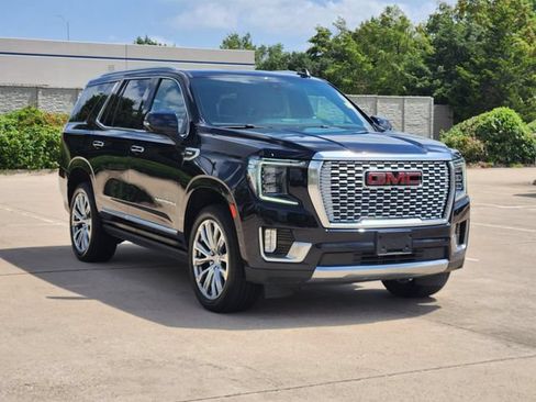 Used 2021 GMC Yukon Denali AWD/4WD image 3