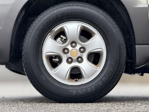 Used 2004 MAZDA Tribute LX w/ Luxury Pkg image 28