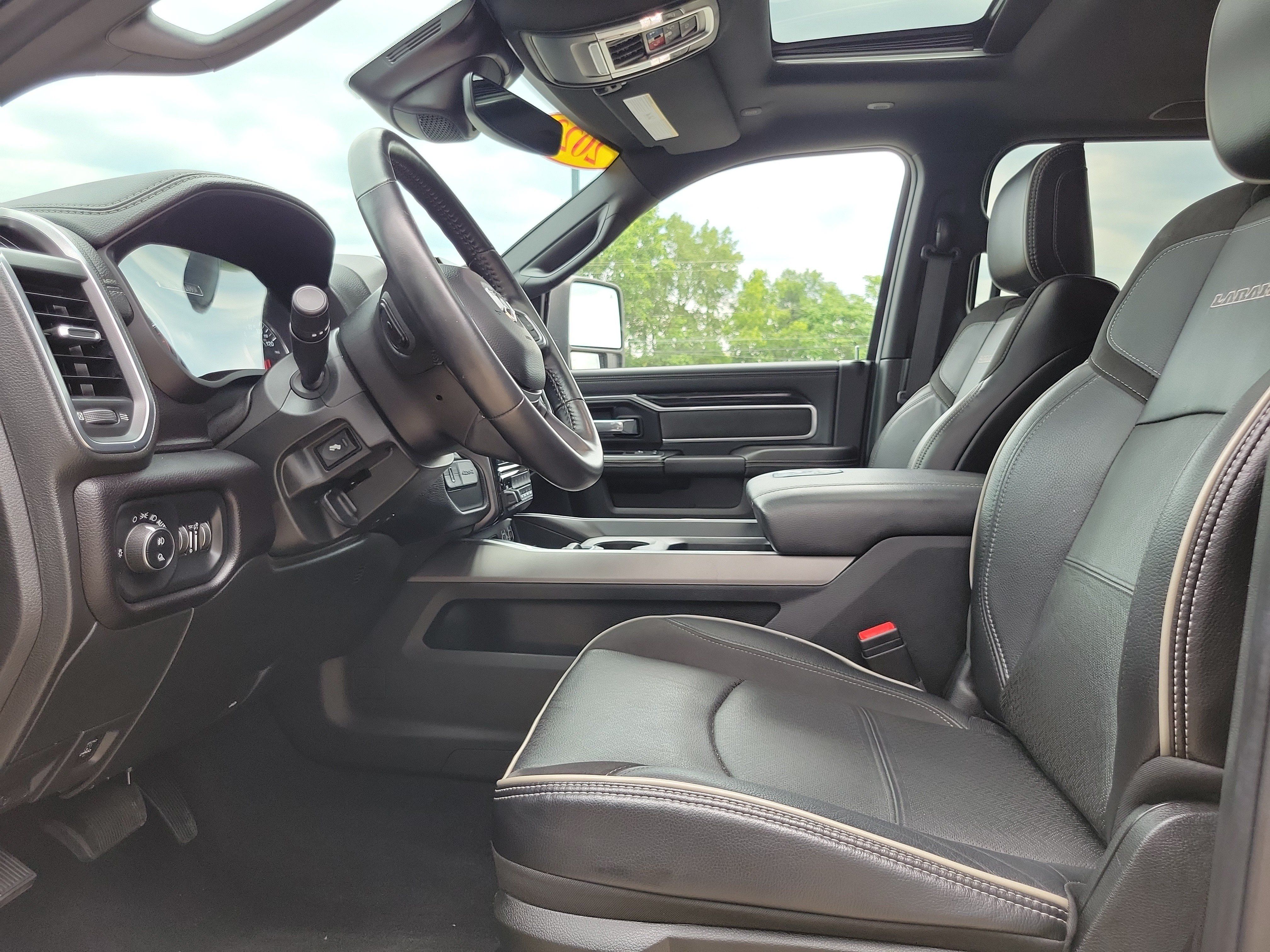 Used 2023 RAM 3500 Laramie AWD/4WD image 7