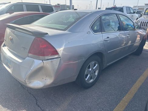 Used 2006 Chevrolet Impala LT FWD image 5