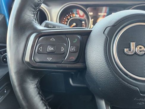 Used 2021 Jeep Gladiator Sport image 29
