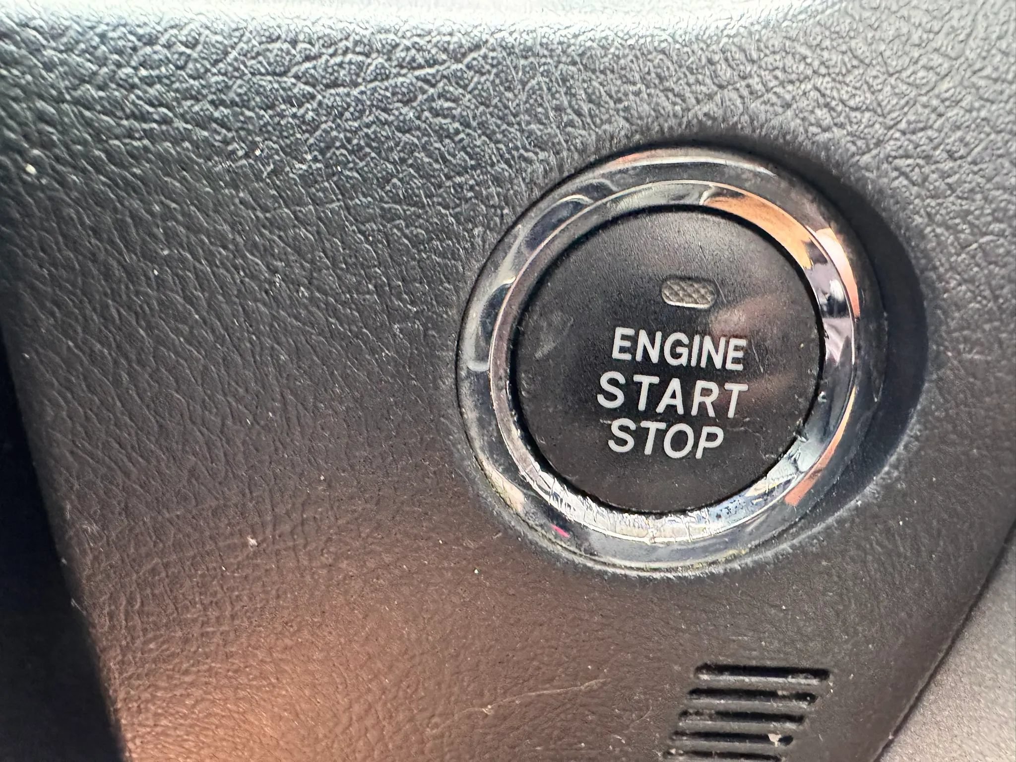 Used 2013 Toyota 4Runner Limited AWD/4WD image 41