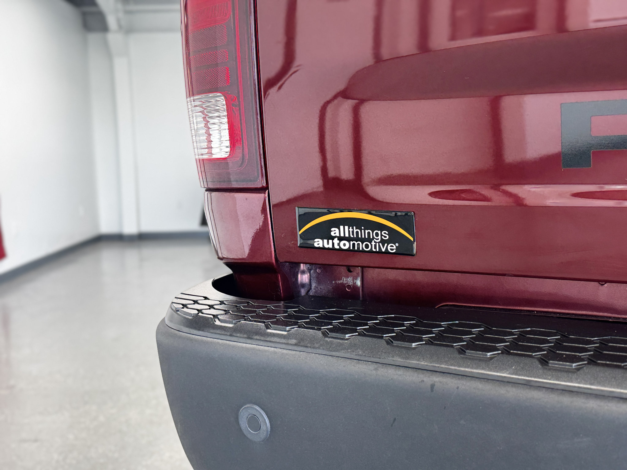 Used 2018 RAM 2500 Power Wagon w/ Leather & Luxury Group AWD/4WD image 31