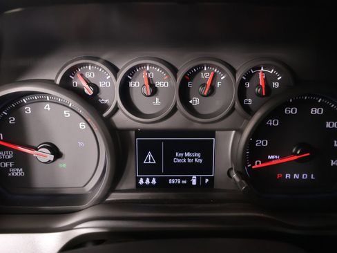 Used 2025 Chevrolet Silverado 1500 Custom RWD image 4