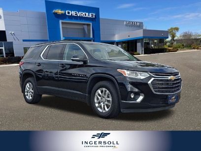 Used 2021 Chevrolet Traverse LT