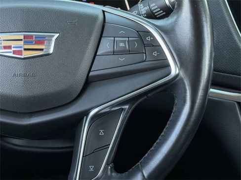 Used 2019 Cadillac XT5 Luxury image 15