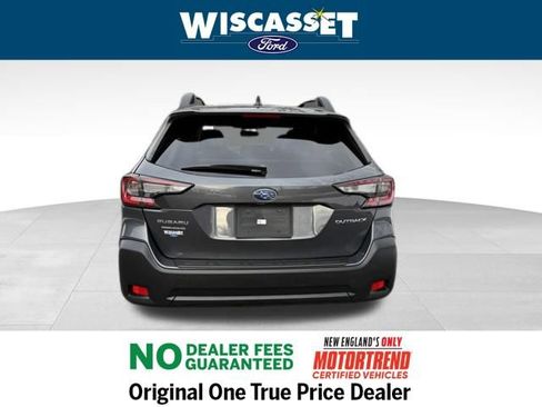 Used 2023 Subaru Outback Premium image 29