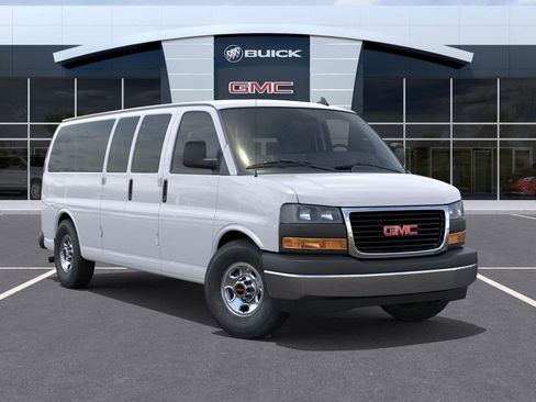 New 2025 GMC Savana 3500 LT w/ LT Preferred Equipment Group image 24