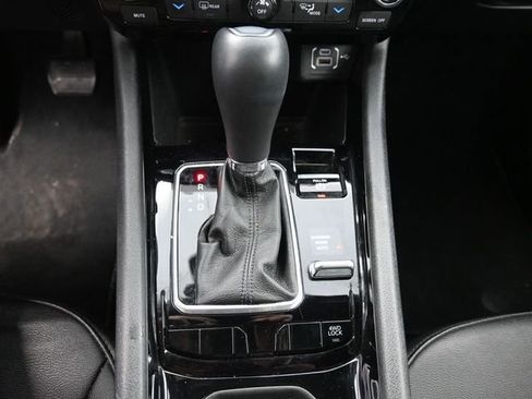 Used 2024 Jeep Compass Limited image 25