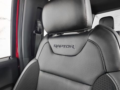 Used 2020 Ford F150 Raptor w/ Equipment Group 802A Luxury image 48