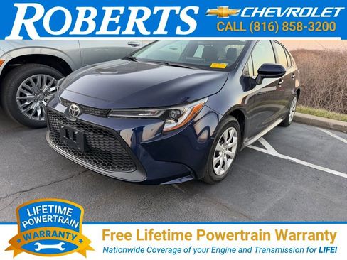 Used 2020 Toyota Corolla LE w/ Carpet Mat Package (TMS) image 1