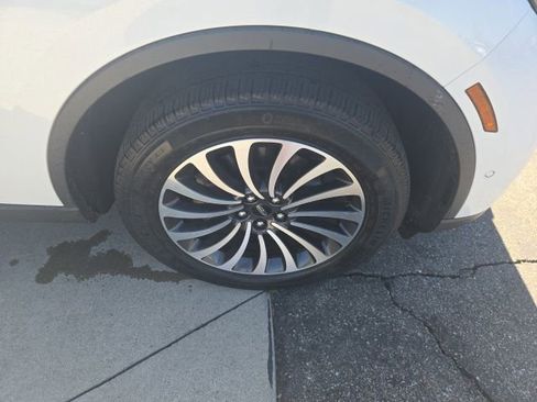 Certified 2023 Lincoln Aviator Reserve w/ Elements Package Plus AWD/4WD image 22