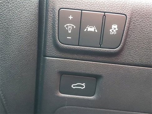 Used 2024 Kia K5 GT-Line image 18