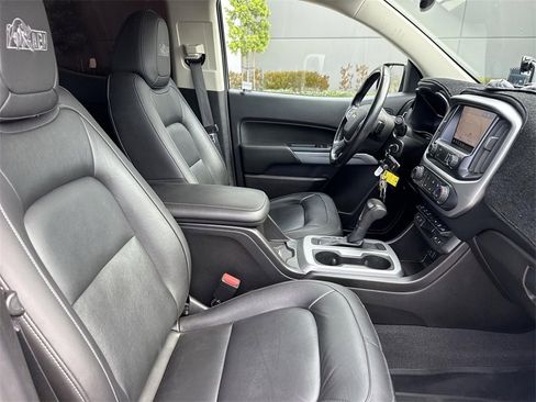 Used 2021 Chevrolet Colorado ZR2 w/ Colorado ZR2 Bison Edition image 24