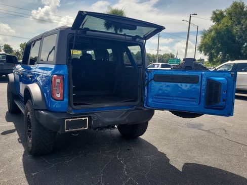 Certified 2024 Ford Bronco Wildtrak AWD/4WD image 7