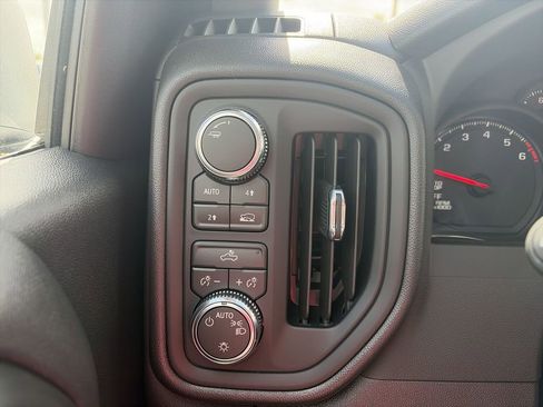 New 2026 GMC Sierra 1500 Pro w/ Pro Value Package image 25