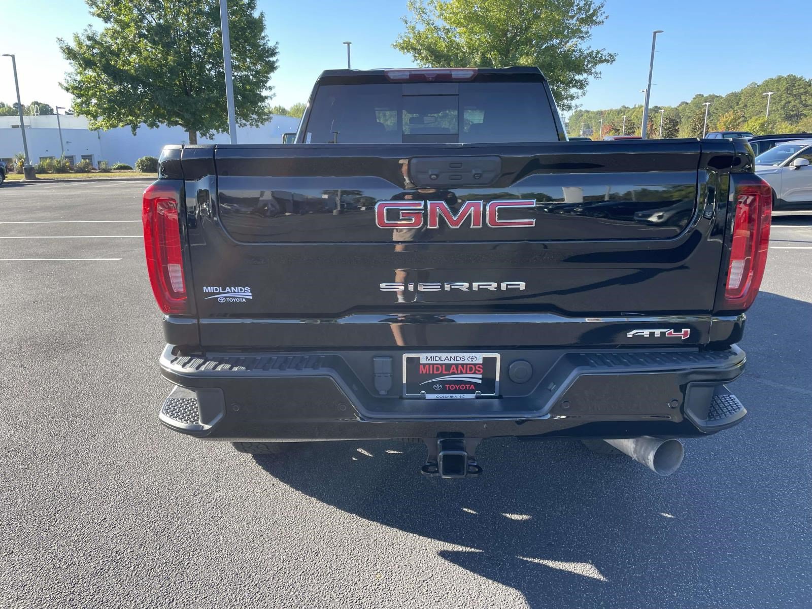 Used 2023 GMC Sierra 2500 AT4 w/ AT4 Preferred Package AWD/4WD image 12