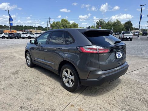 Used 2022 Ford Edge SE AWD/4WD image 5