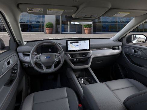 New 2026 Ford Explorer Active w/ Active Comfort Package AWD/4WD image 9