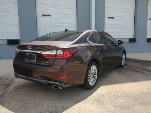 Used 2016 Lexus ES 350 image 5