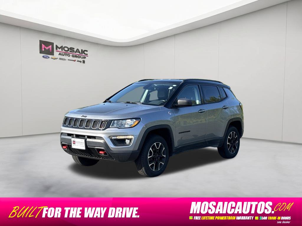 Used 2020 Jeep Compass Trailhawk AWD/4WD image 3