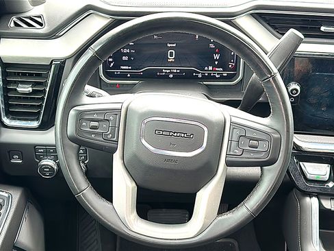 Used 2024 GMC Sierra 2500 Denali AWD/4WD image 28