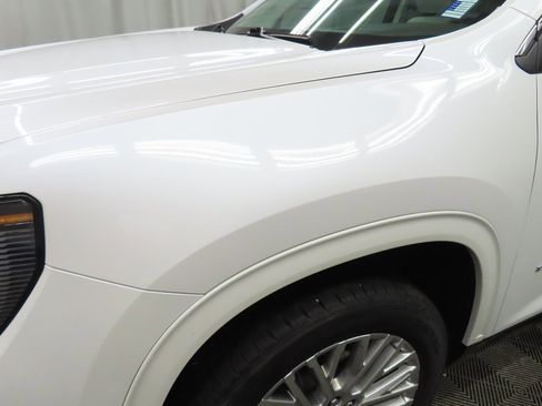 Used 2024 GMC Acadia Denali image 49