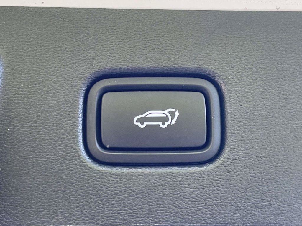 Certified 2025 Hyundai Tucson SEL AWD/4WD image 10