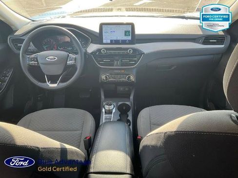 Certified 2022 Ford Escape SE w/ Convenience Package AWD/4WD image 3