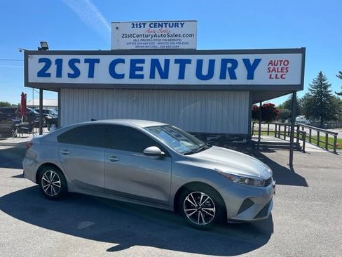 Used 2023 Kia Forte LXS FWD image 1