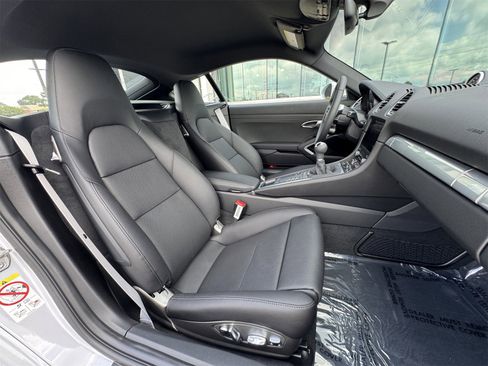 New 2025 Porsche 718 Cayman image 30