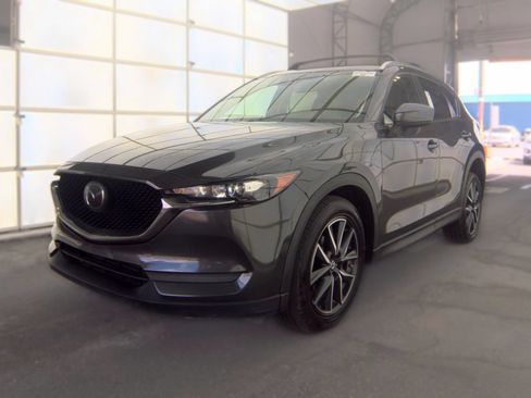 Used 2018 MAZDA CX-5 Touring w/ Preferred Equipment Package AWD/4WD image 1