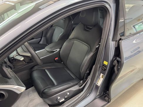 Used 2024 Lucid Air Touring AWD/4WD image 7