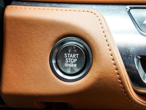 Used 2018 Lexus LC 500 Coupe w/ Sport Package image 23