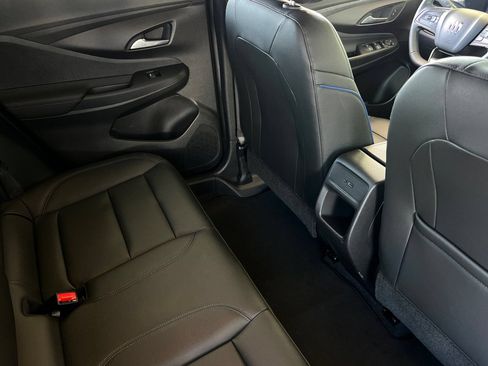 Used 2025 Buick Envista Sport Touring FWD image 19
