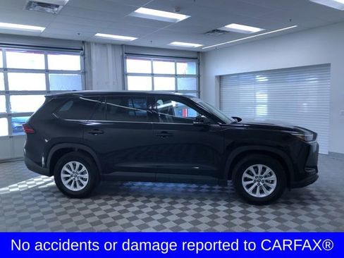 Certified 2025 Toyota Grand Highlander AWD image 8