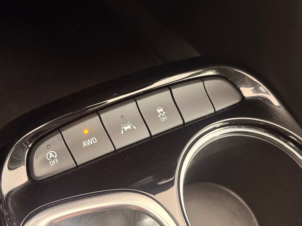 Used 2023 Buick Encore GX Preferred w/ Cold Weather Comfort Package AWD/4WD image 39