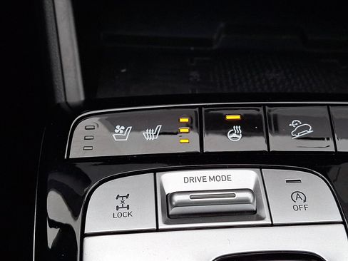 Certified 2023 Hyundai Tucson Limited w/ Cargo Package image 25