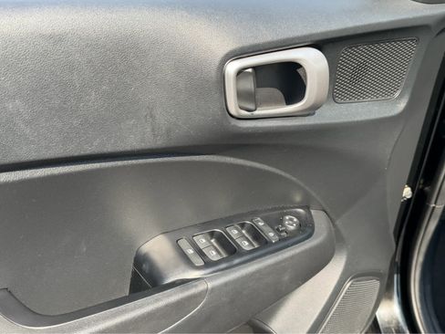 Used 2023 Hyundai Venue SEL w/ Cargo Package FWD image 22