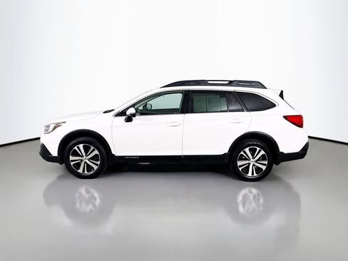 Used 2018 Subaru Outback 2.5i Limited AWD/4WD image 4