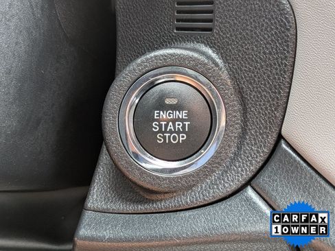 Used 2022 Subaru Outback Premium AWD/4WD image 33