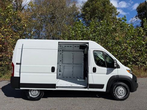 New 2026 RAM ProMaster 2500 w/ Safety Group image 7