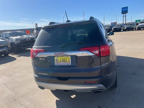 Used 2019 GMC Acadia Denali w/ Technology Package image 10