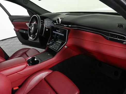 Used 2023 Maserati Grecale Modena AWD/4WD image 22