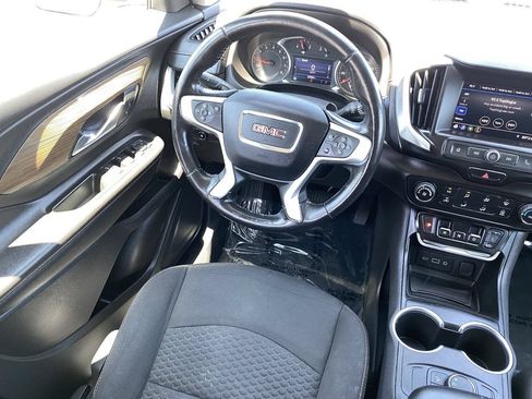 Used 2020 GMC Terrain SLE FWD image 16
